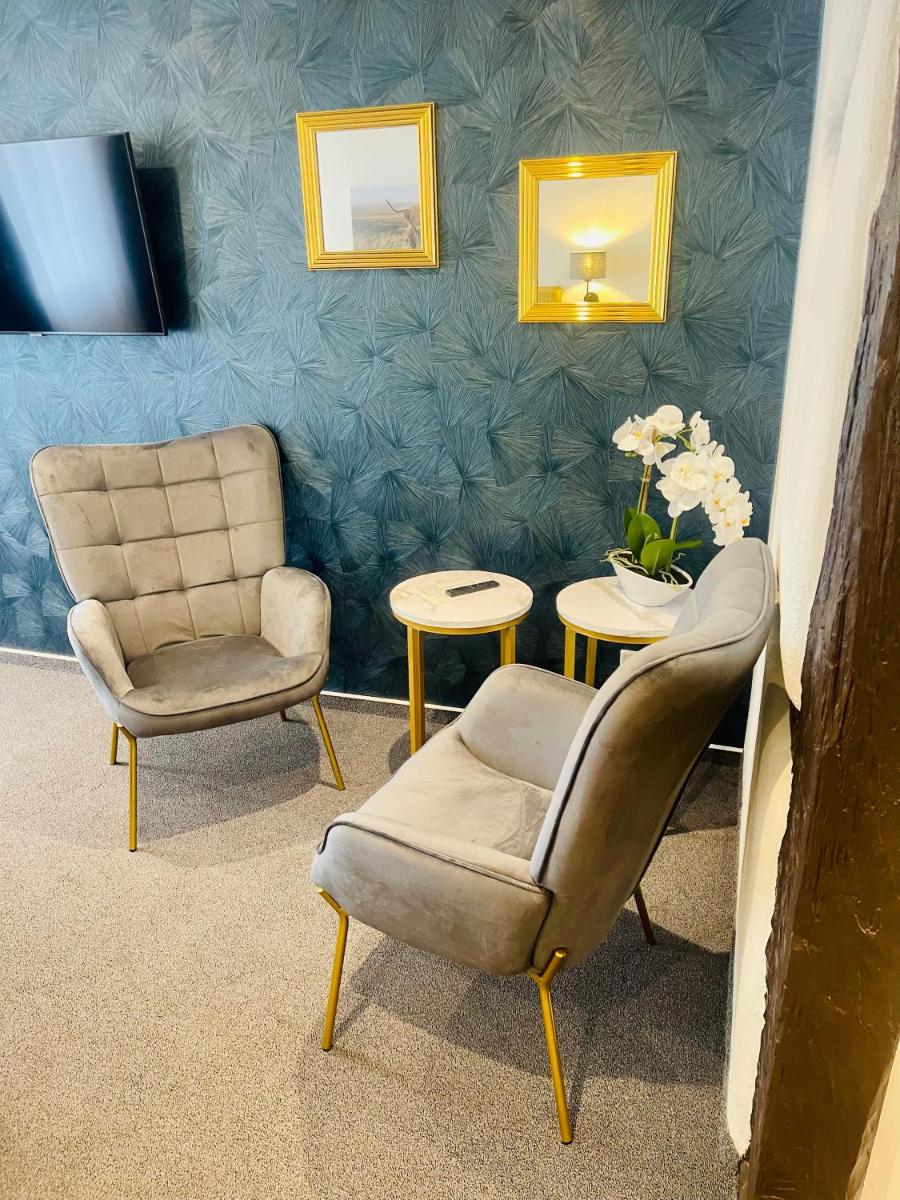 Hotel am Schloss - Housity