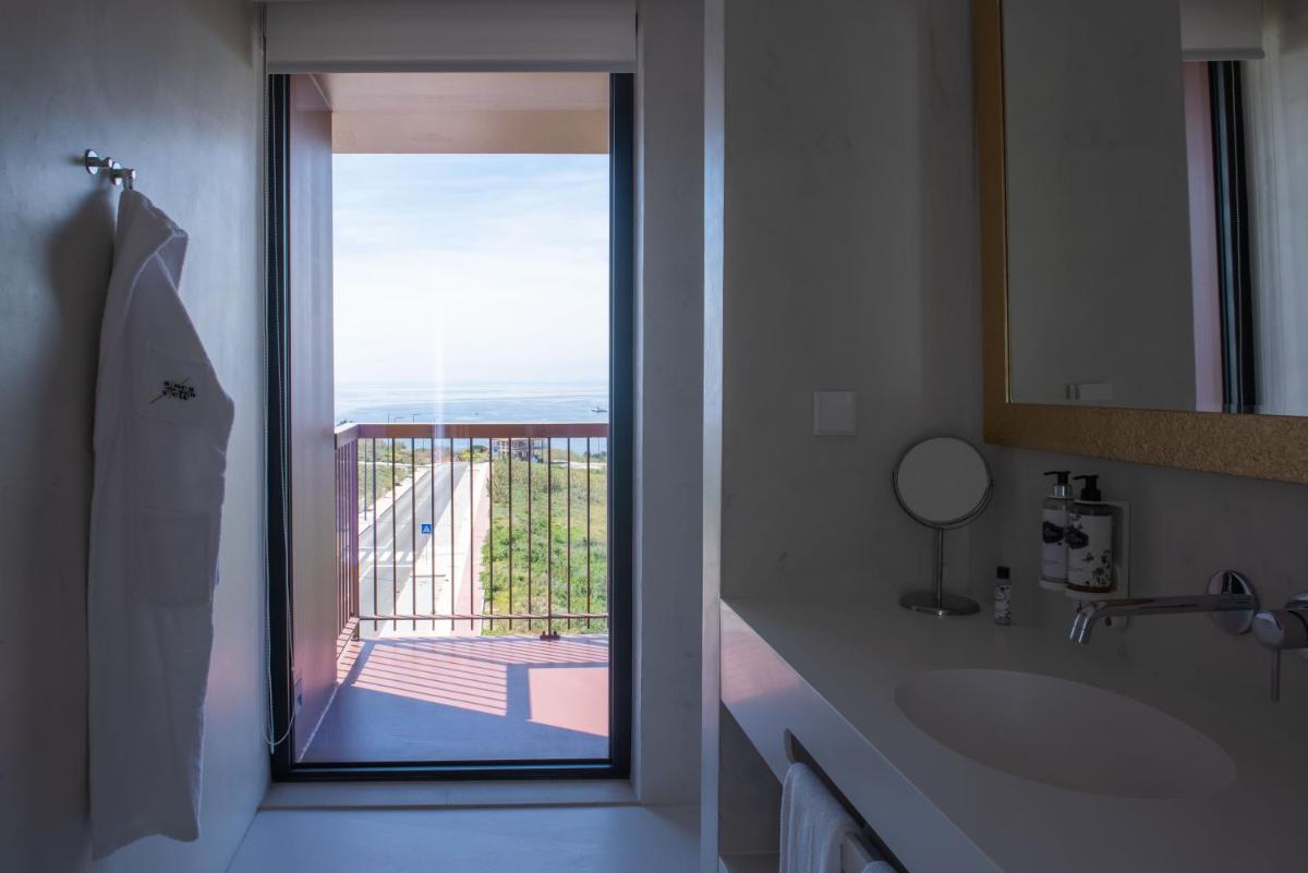 Imagem da galeria de Sines Sea View Business & Leisure Hotel em Sines