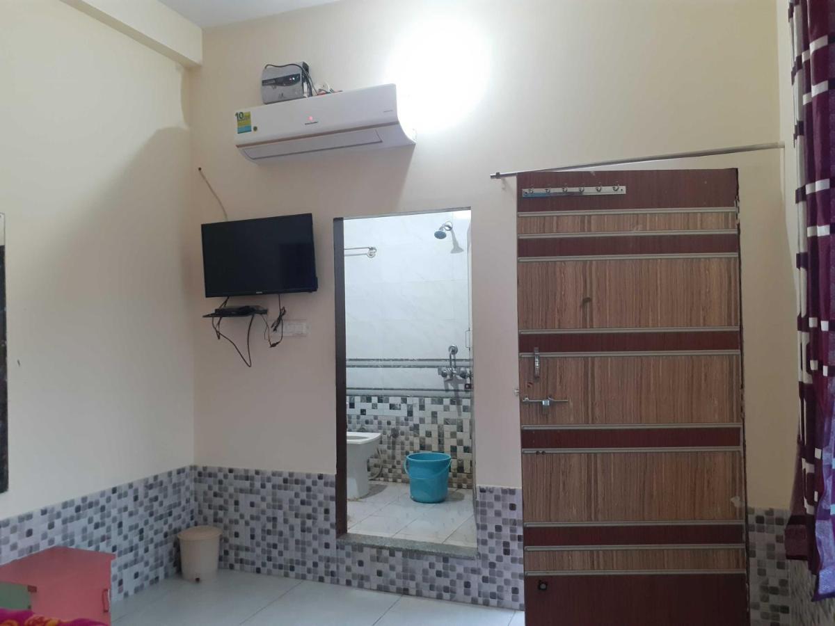 OYO Psr Restaurant And Hotels - Housity