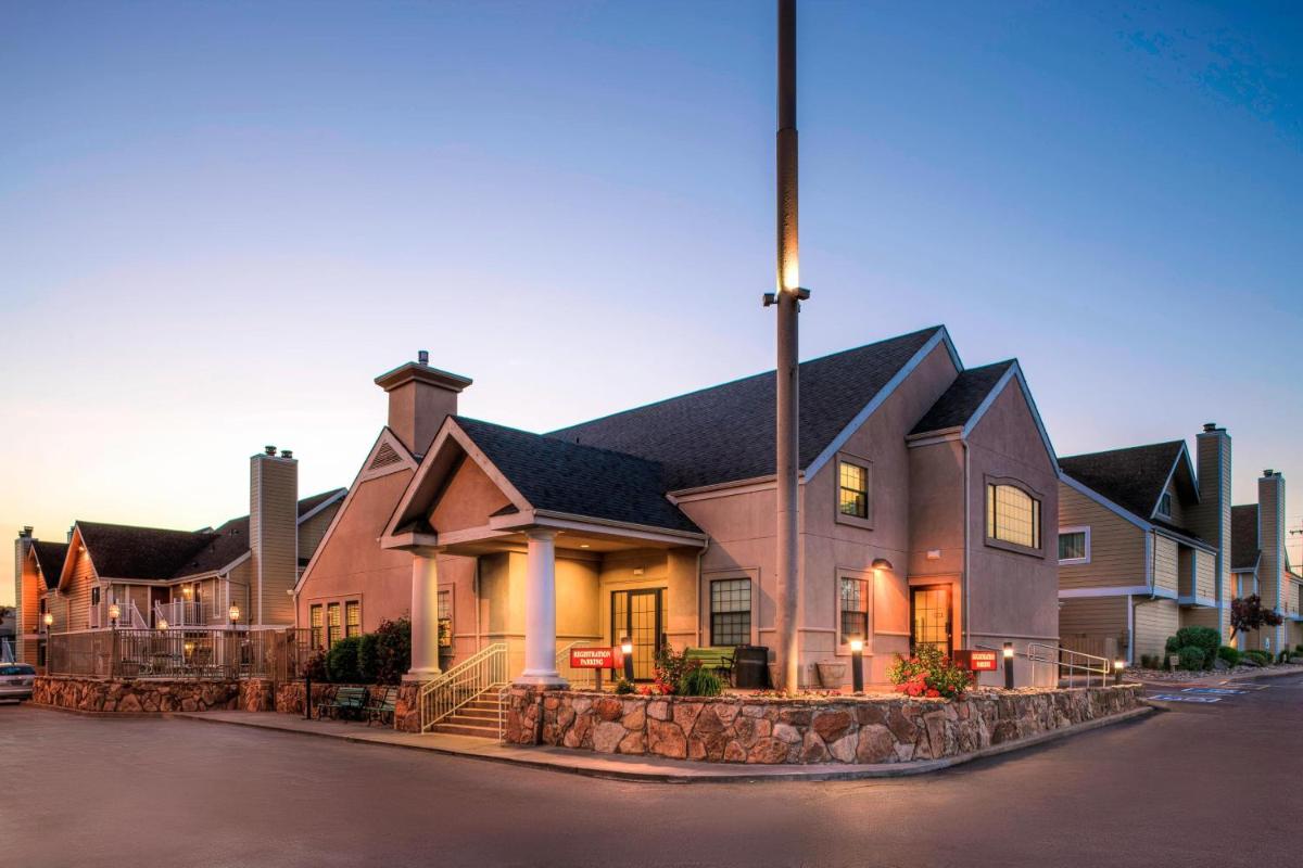Residence Inn Denver Downtown - Housity