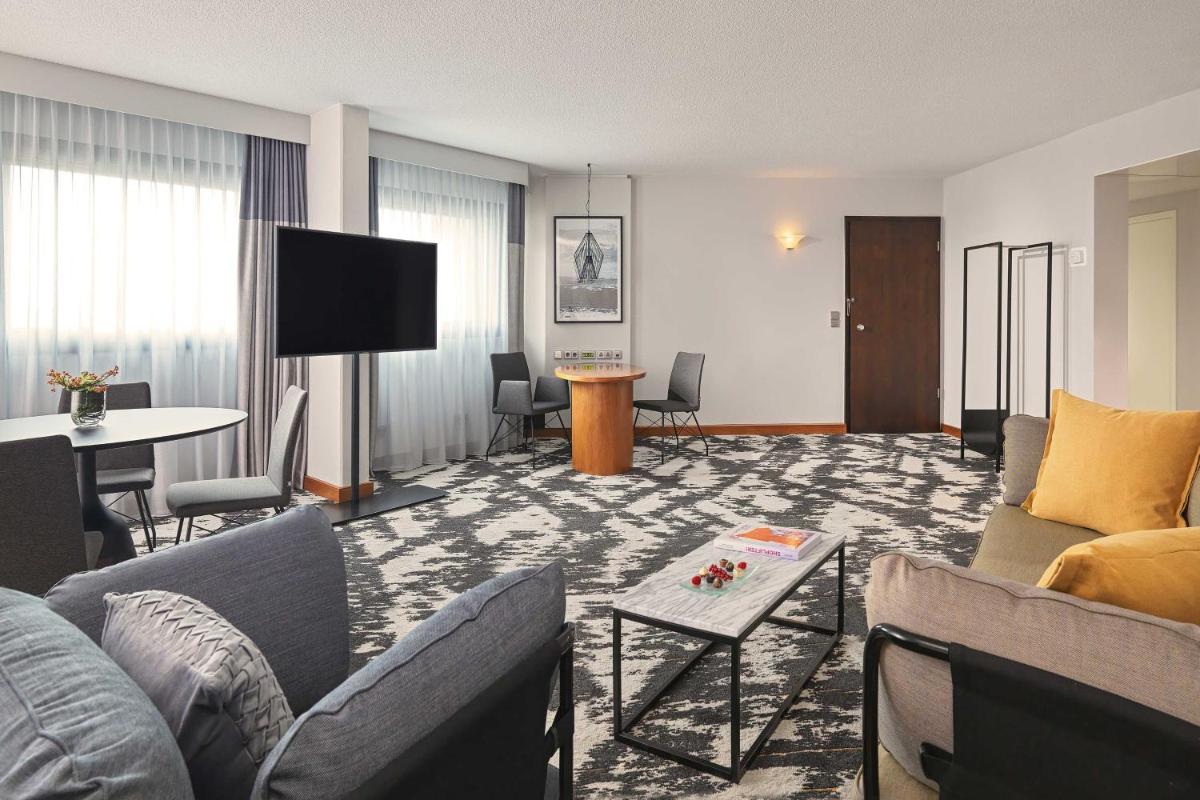 Sheraton Frankfurt Airport Hotel & Conference Center - Housity