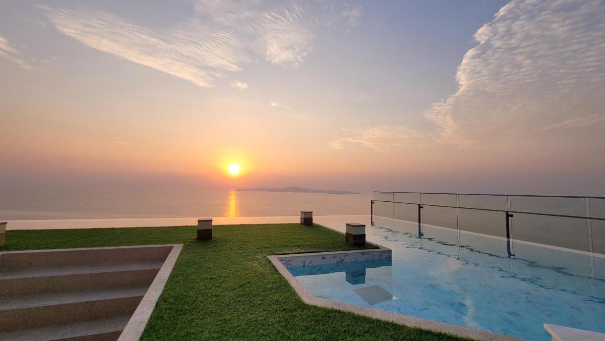 the andromeda condominium seaview - Hizvo