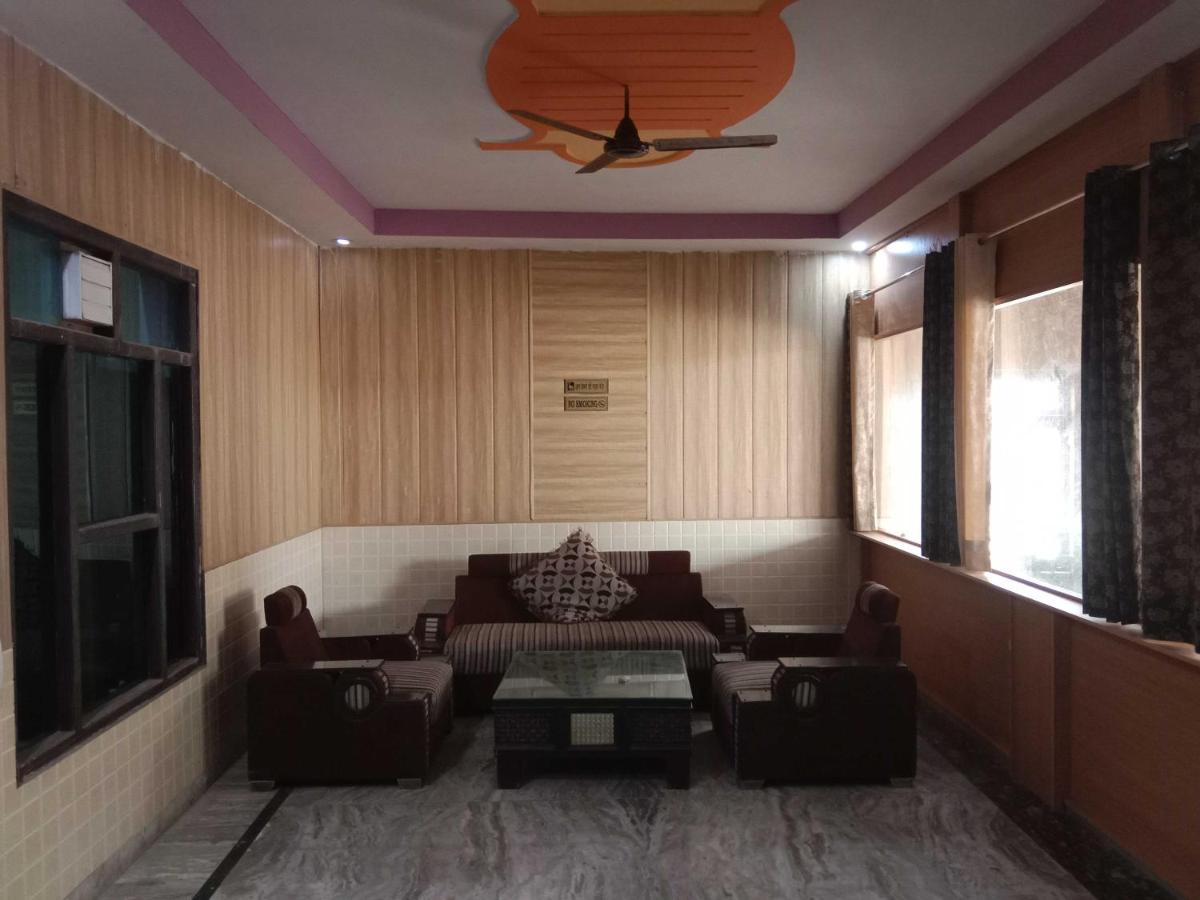 Hotel O Green View - Housity