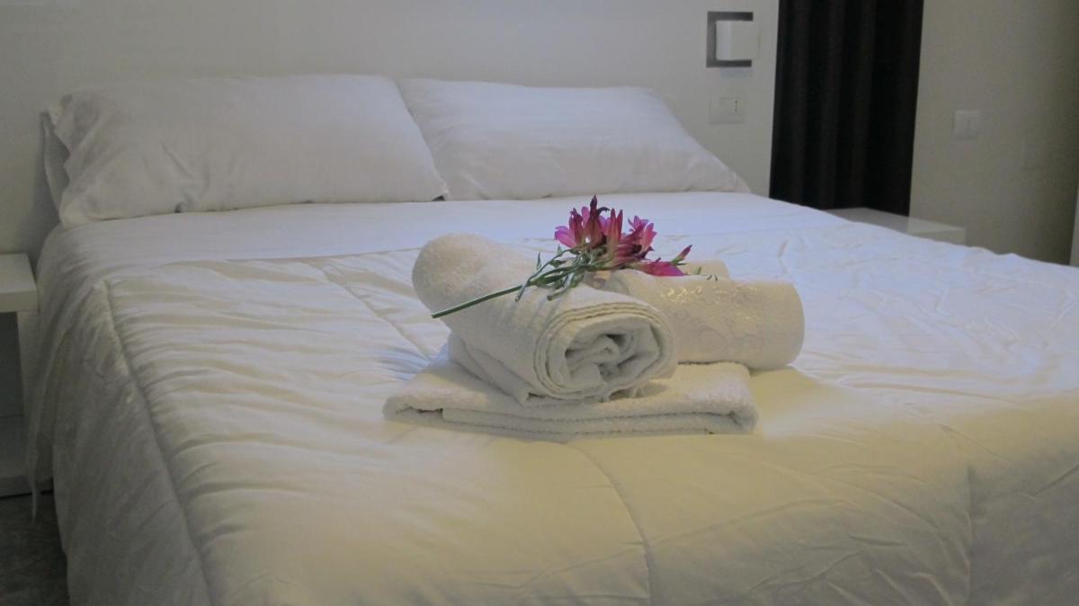 Hotel Nika - Housity