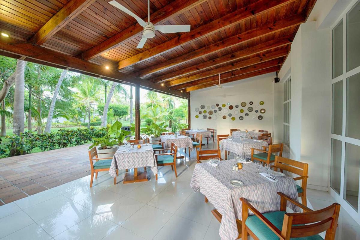 Grand Sirenis Punta Cana Resort & Aquagames - All Inclusive - Housity