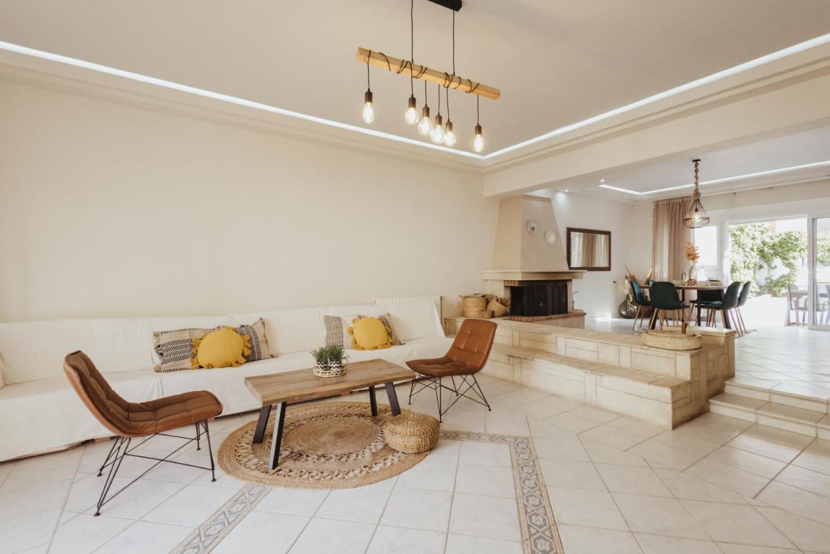 CITY CENTER VILLA HERSONISOS - Housity