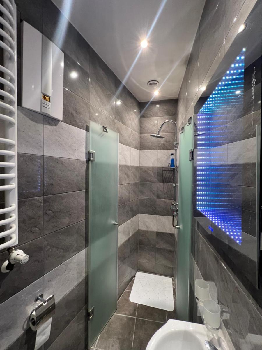 ApartmentsByMatyrafa-II - Housity