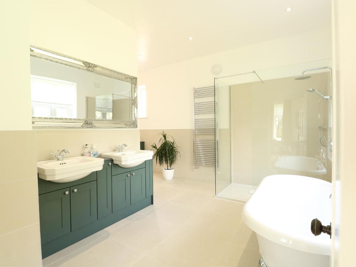 High House - Housity