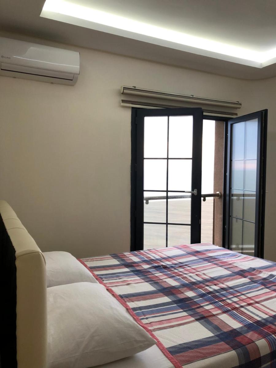 Seyran Seaside Apartments - 2-dublex - Housity