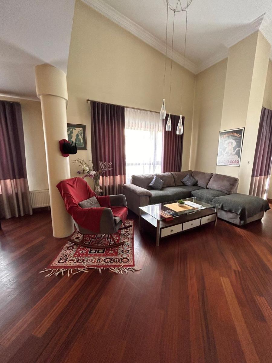 Suitetrails - A boutique duplex flat in the best area in Ankara