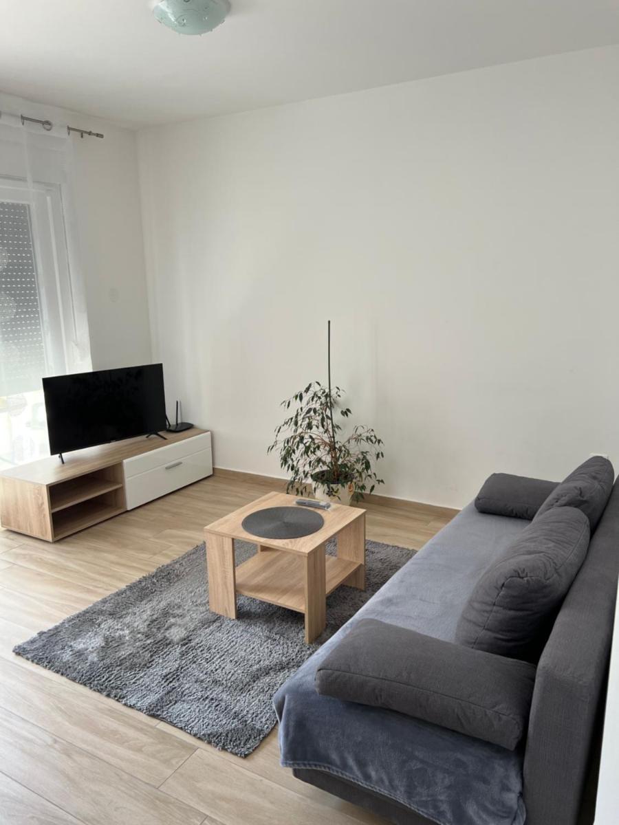 Suitetrails - Apartment Sunrise with private parking