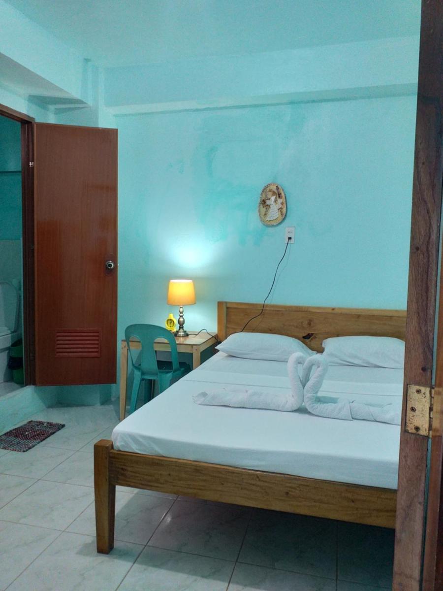 A. R. M.s Place - Housity