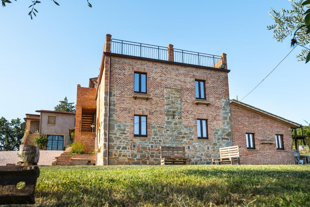 Fattoria di Pieve Pagliaccia - Cantina Brugnoni - Housity