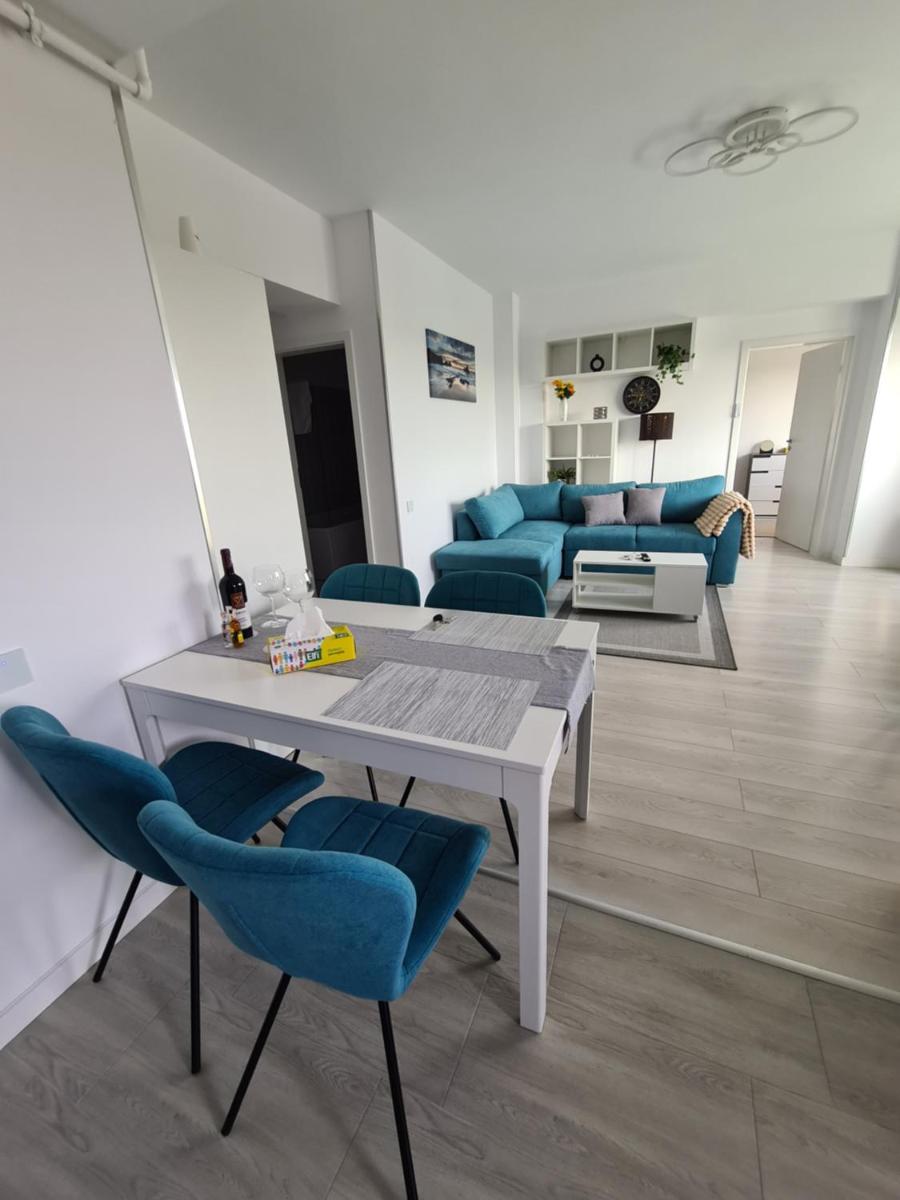 Global Residence Lake View - Housity