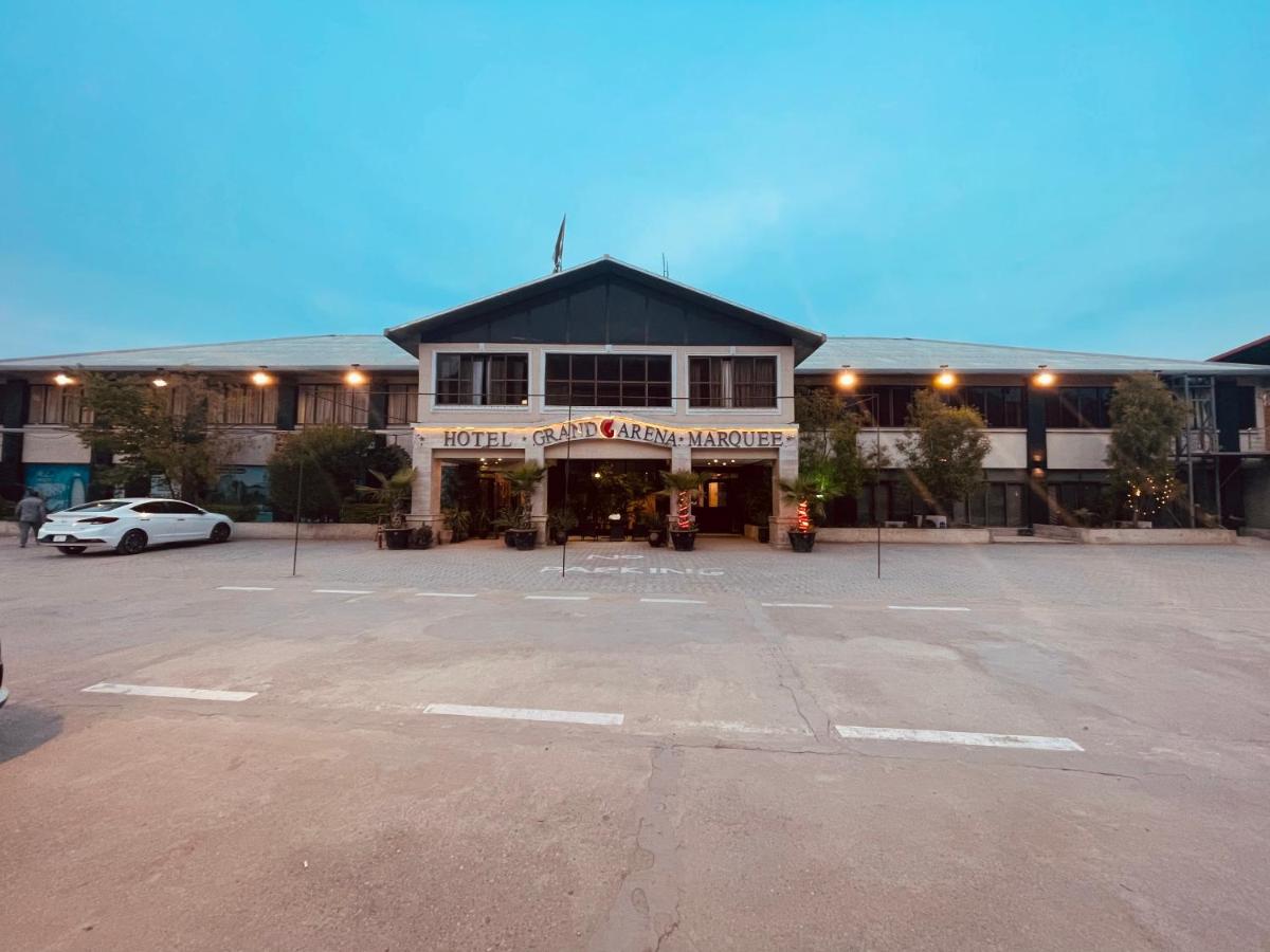 Suitetrails - Hotel Grand Arena