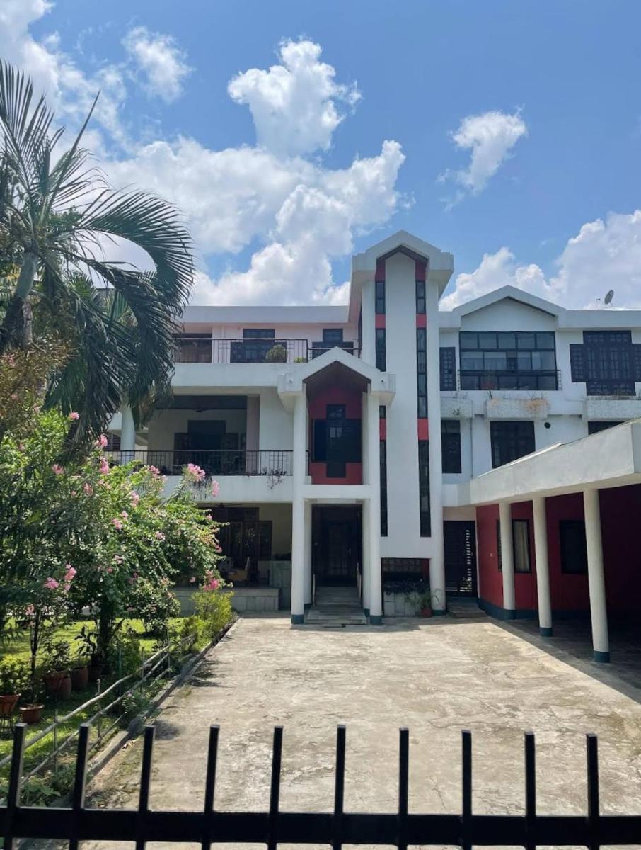 Exotic Villa Homestay - Housity
