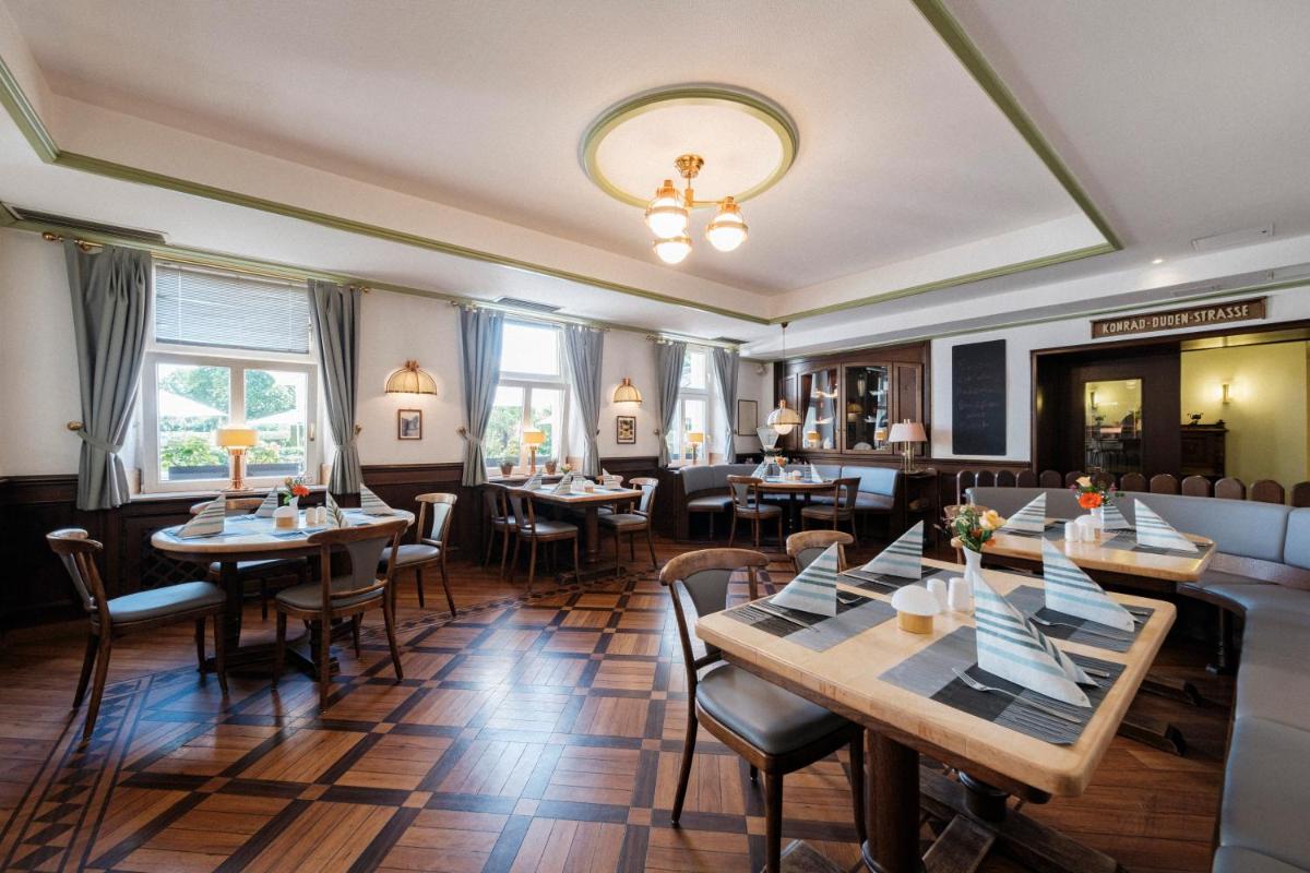 Hotel Haus Duden - Housity