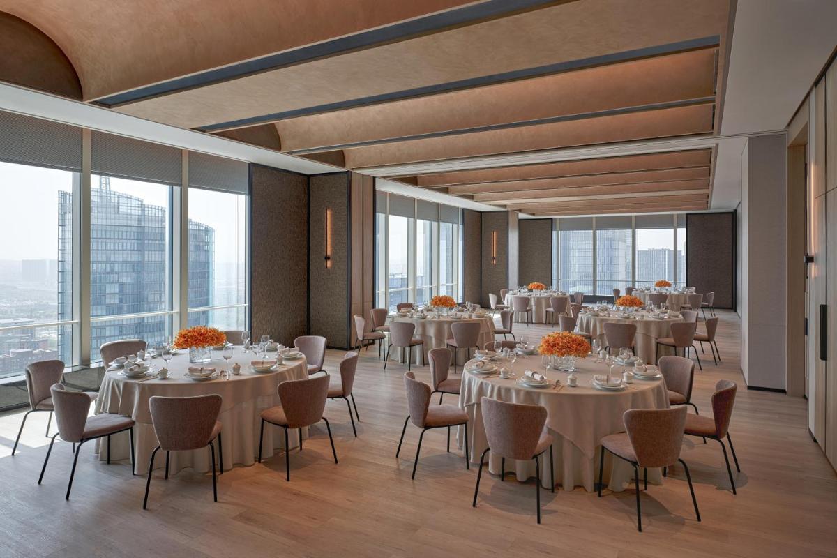 Andaz Nanjing Hexi, By Hyatt - Housity