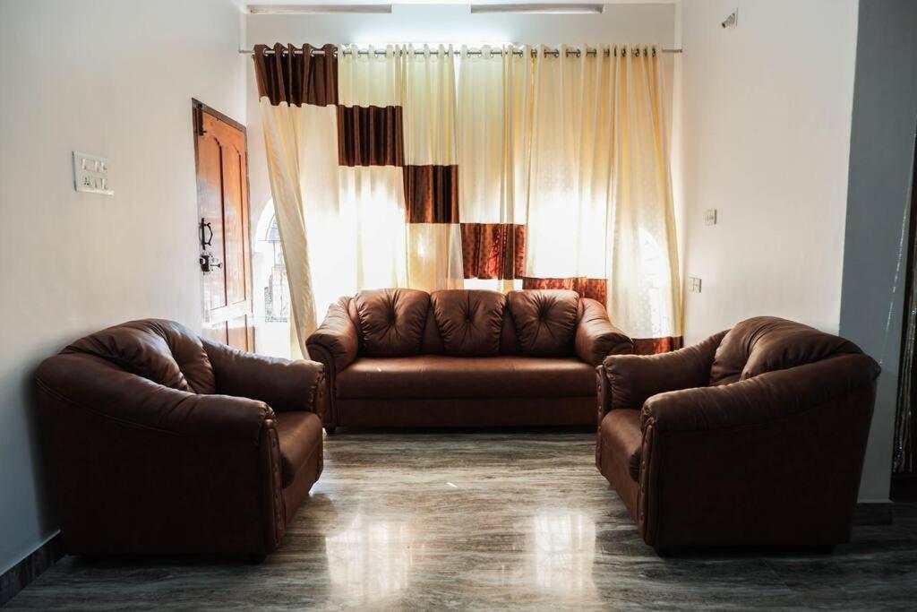 Varkala Homestay - Housity