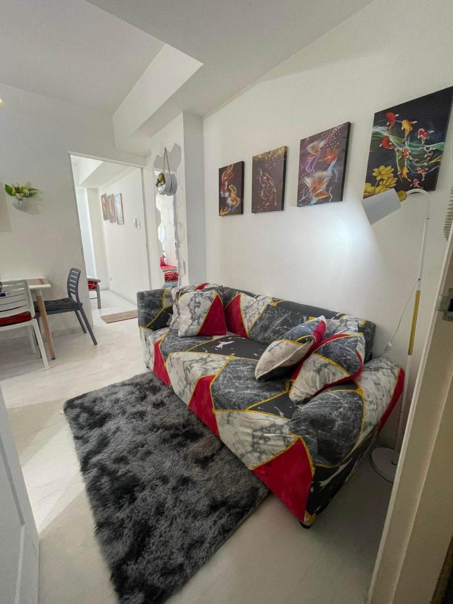 Azure Residence Paranaque1 - Housity