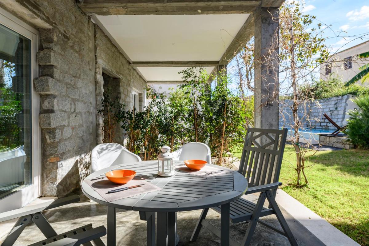 Loft incantevole con piscina - Housity