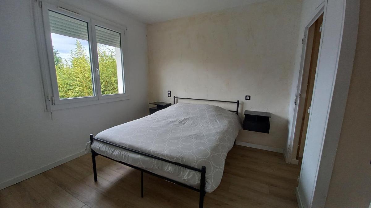 Maison spacieuse avec un terrain - Housity