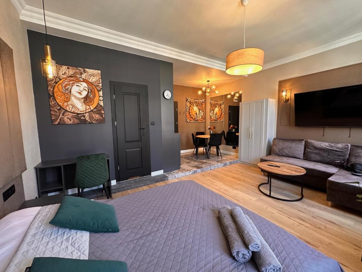 DK Premium Warmińska Secesja - Housity