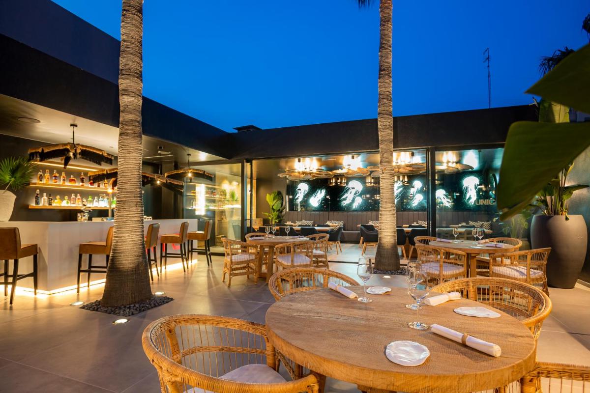 Bebidas en Migjorn Ibiza Suites & Spa