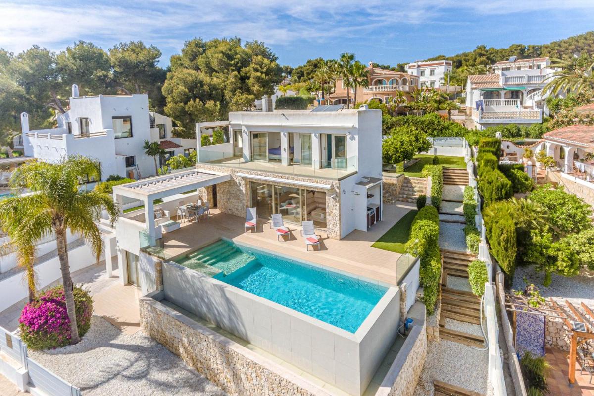 Villa Panoramique Javea by Rock Rentals - Housity