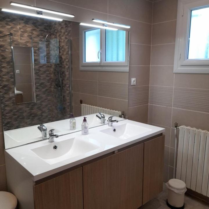 Chambre à 5 minutes du circuit - Housity