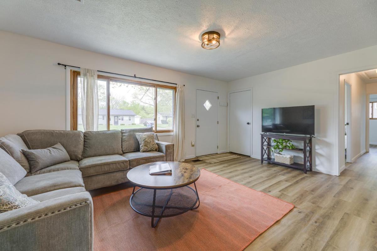 Well-Equipped Dayton Home 5 Mi to University! - Housity