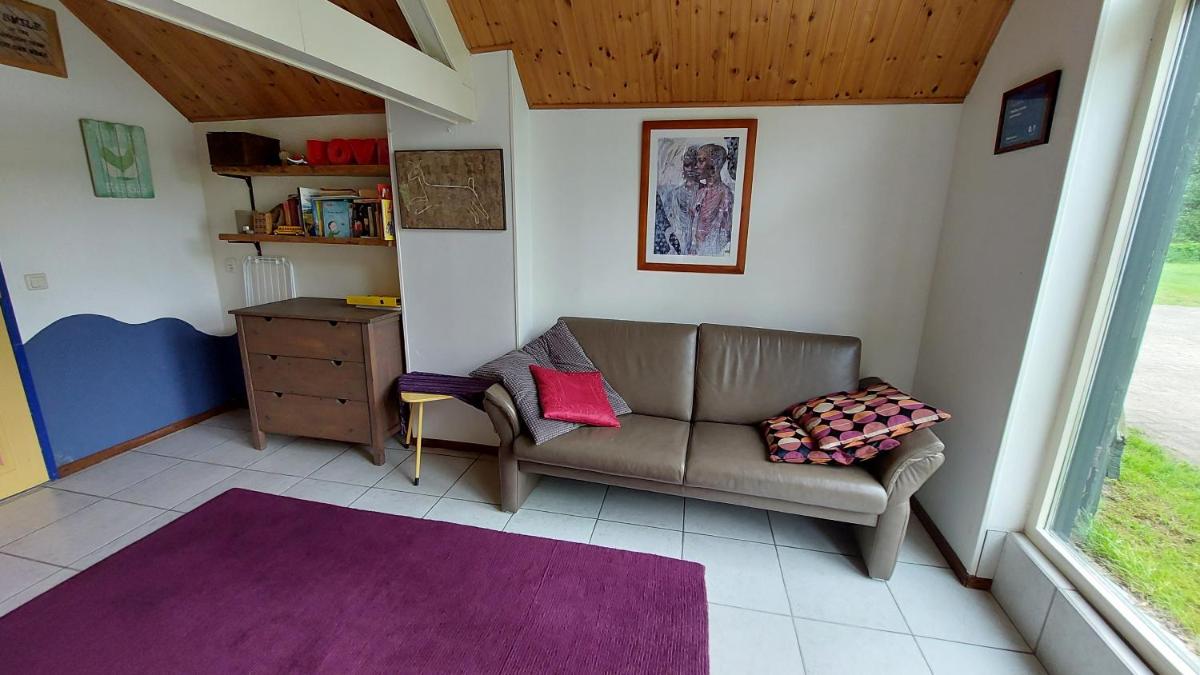 Holiday Home Achterbos - Housity
