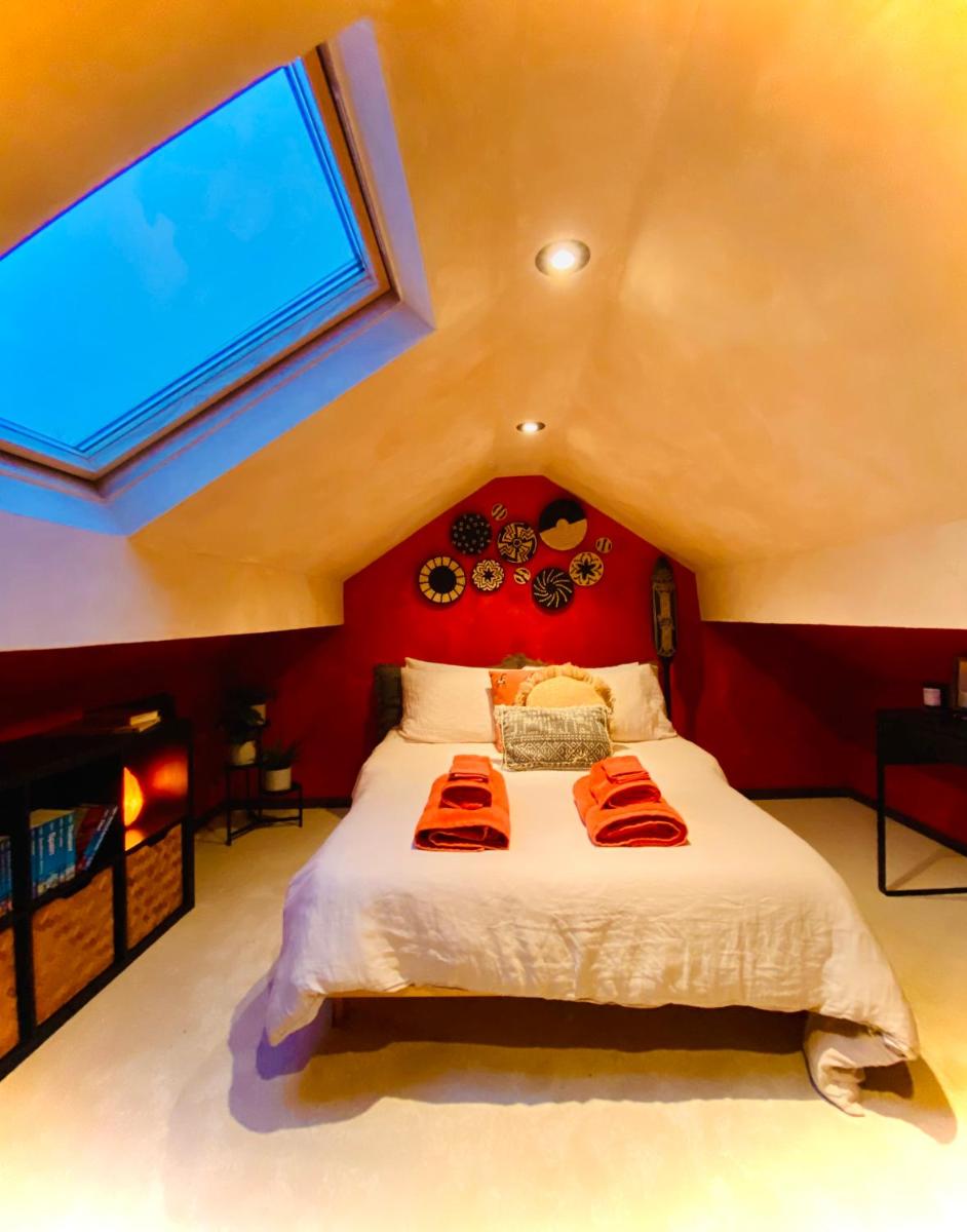 Beautiful Boho in Bridgend - Housity