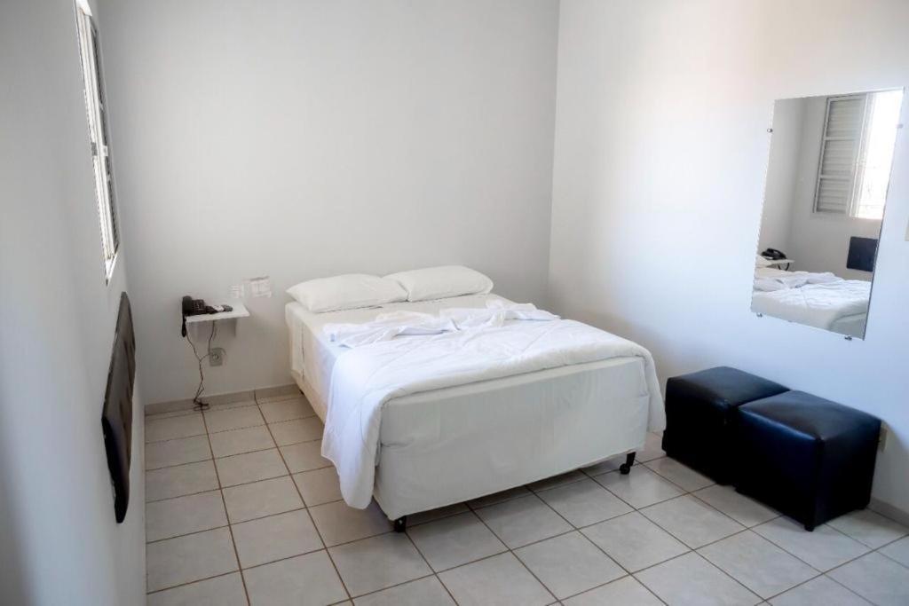 HOTEL CAXUXA GIRASSOL - Housity
