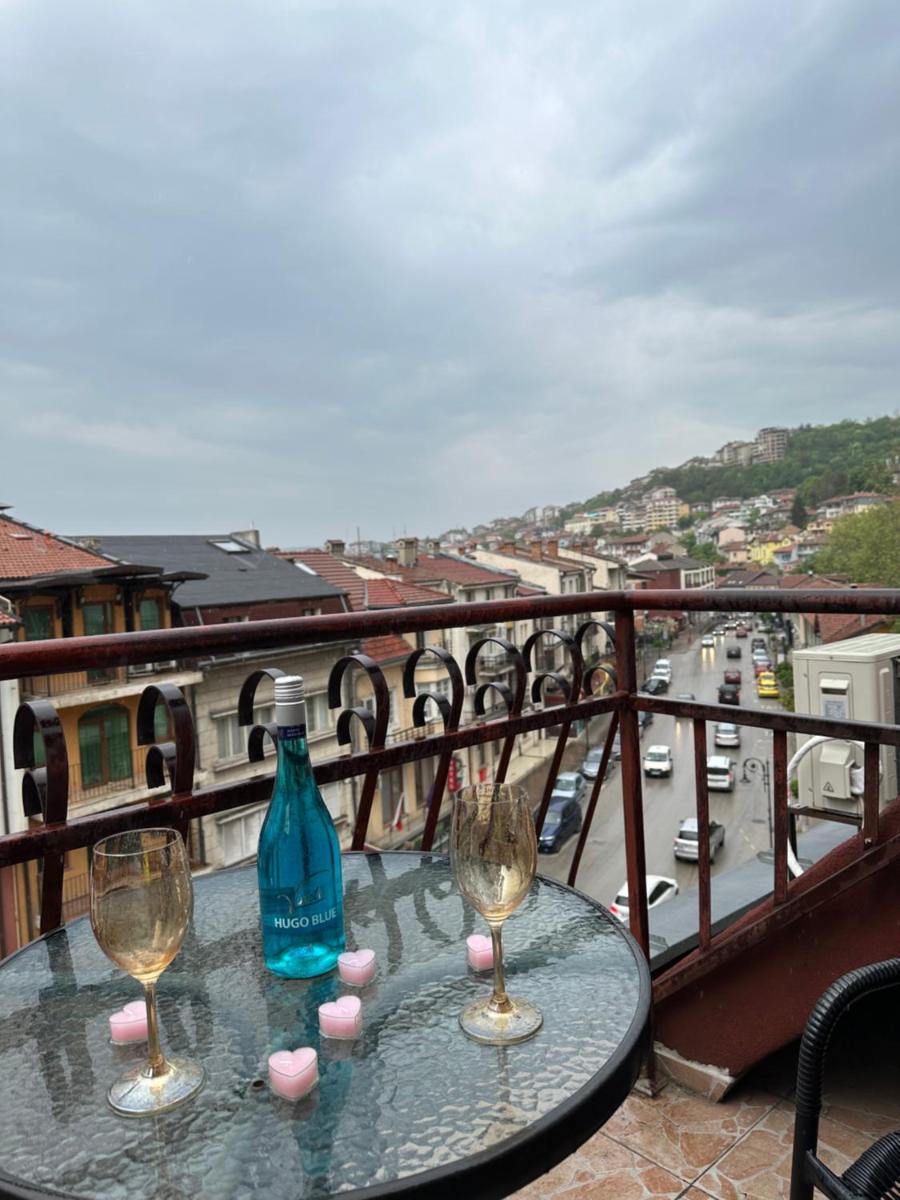 Victoria Hotel Rooms & Victoria Apartment Veliko Tarnovo - Housity