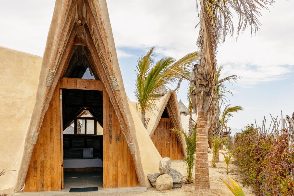 Baja Nomads Hotel - Adults 15 Plus - Housity