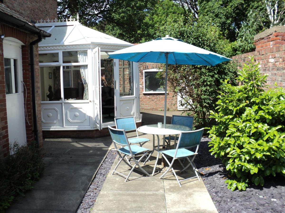 Moorland House - Housity