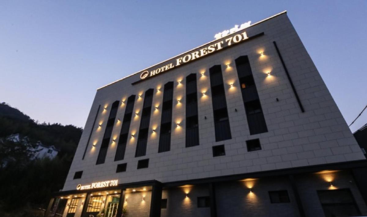 Forest 701 hotel - Housity