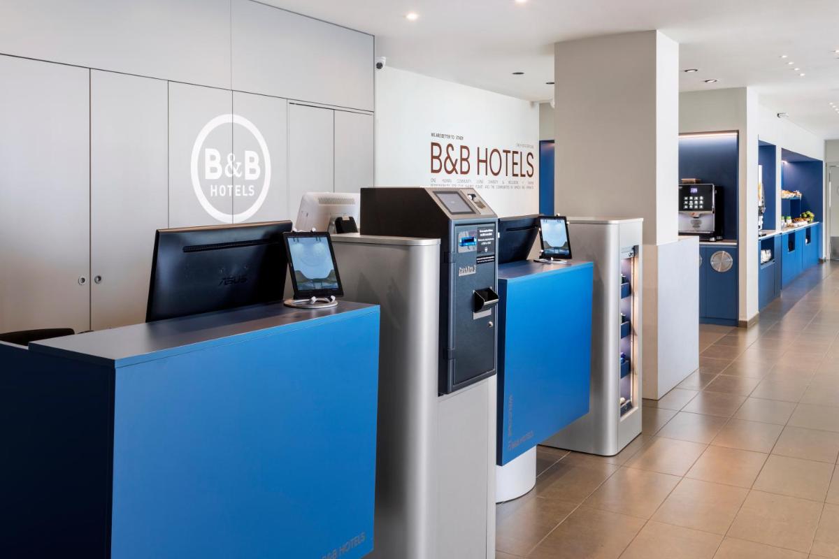 B&B HOTEL Madrid Aeropuerto T1 T2 T3 - Housity