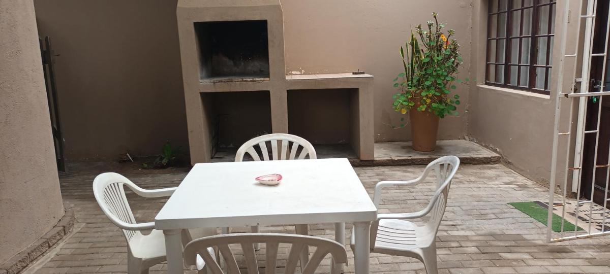 Huis KlipdriftSelf Catering &B&B - Housity