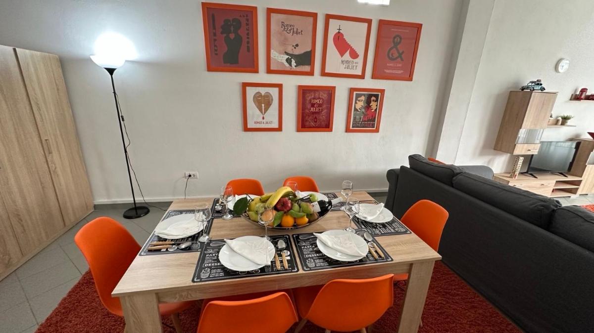 Patras Juliet House - Housity