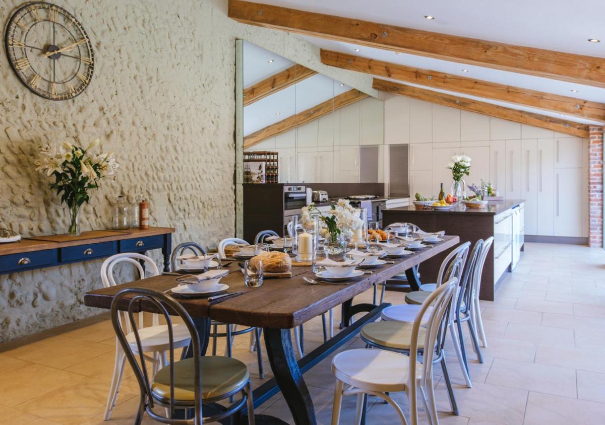 Hall Farm - Housity