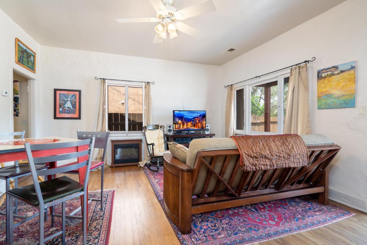 Rail Yard Retreat - Housity