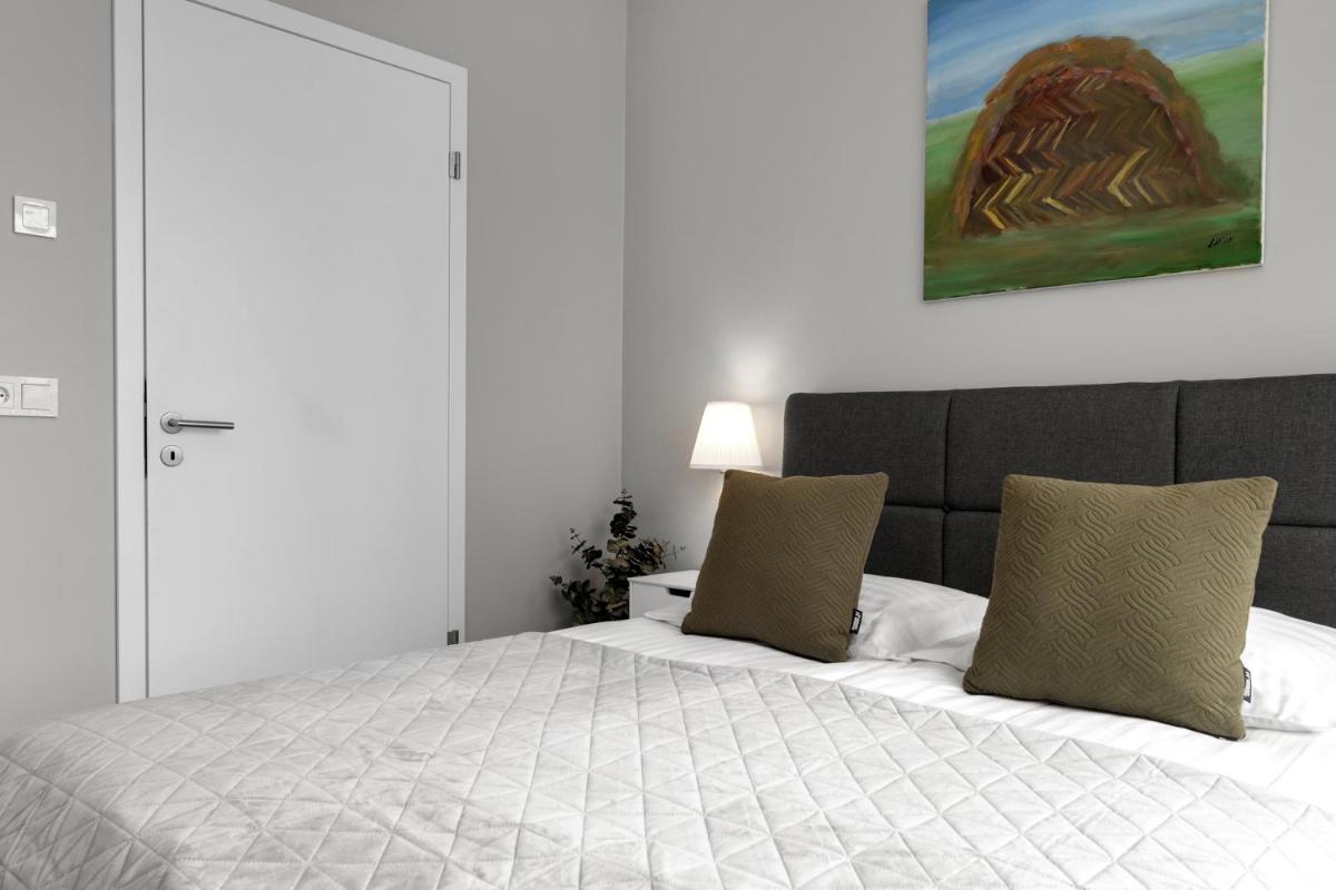 Tower Apartments - Housity