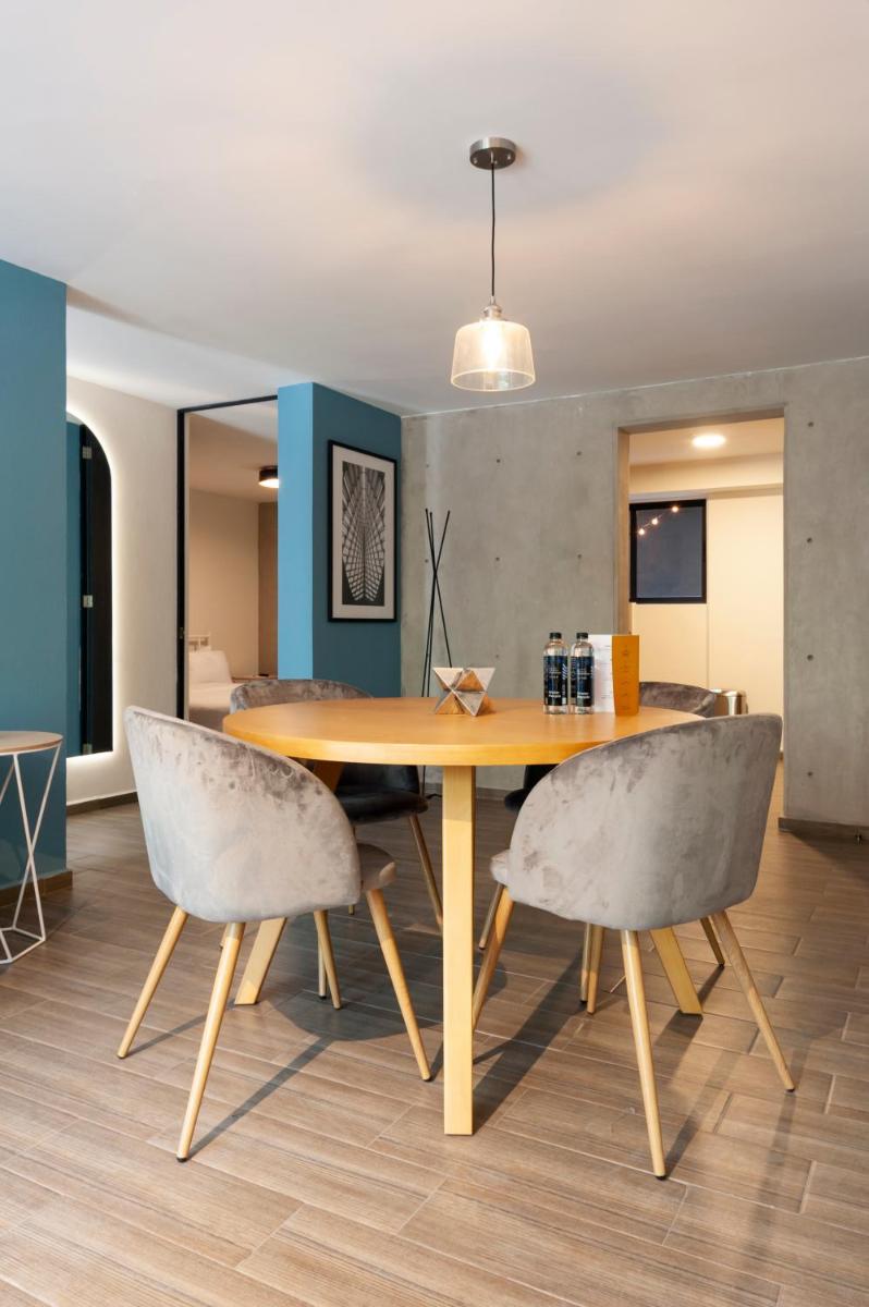 Parque España 21 by Wynwood House - Housity