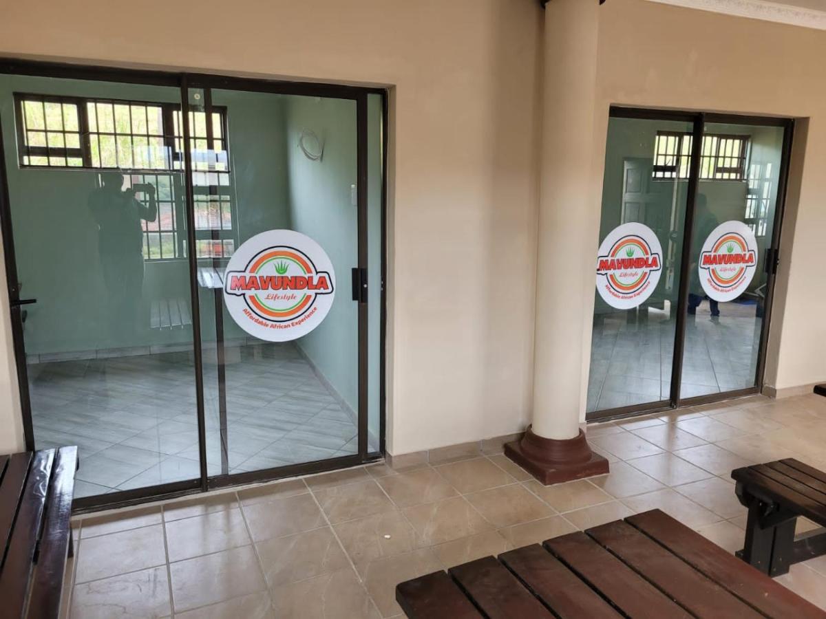 Mavundla lifestyle lodge - Housity