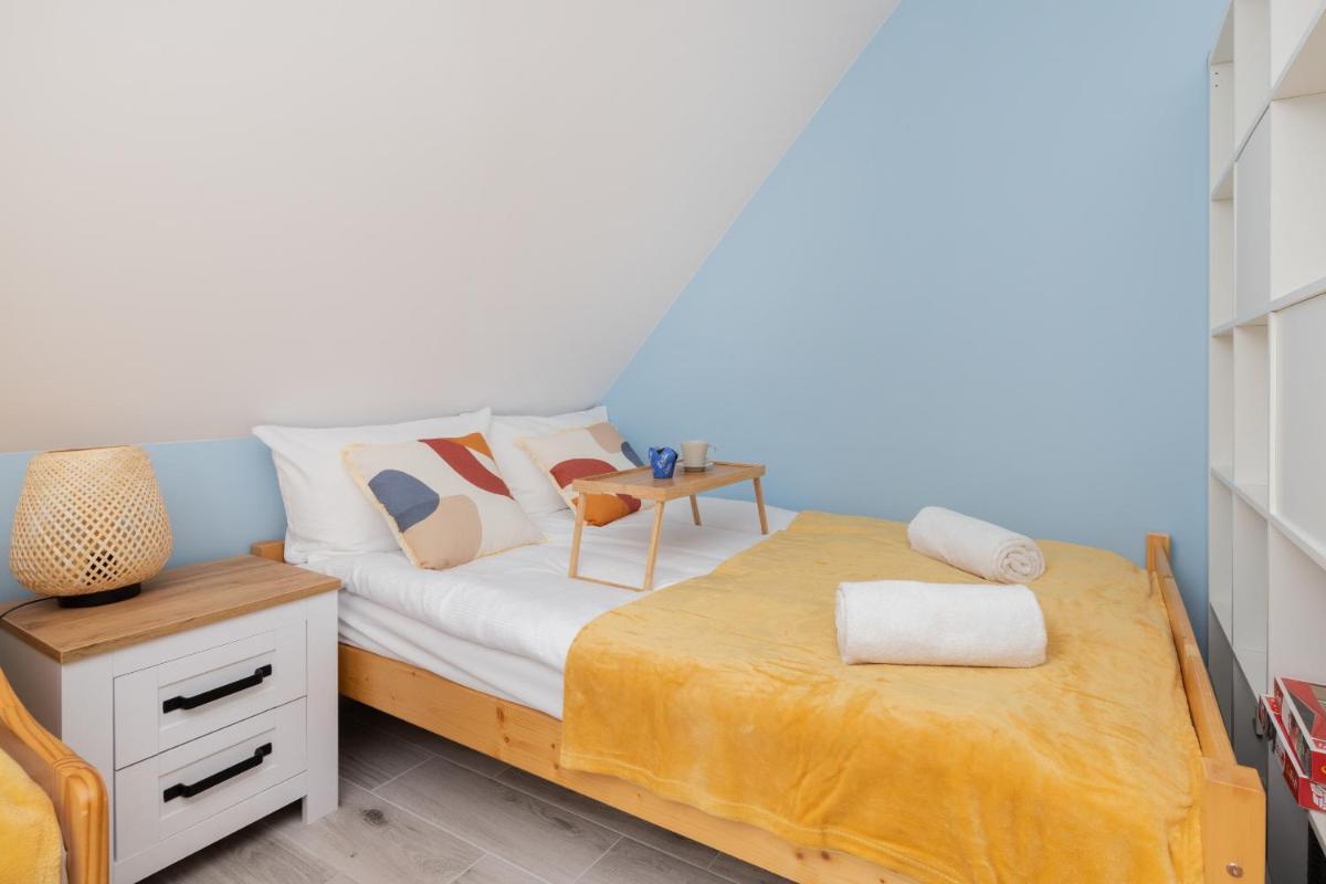 Comfy Studio Zamkowa 400m from the Beach by Noclegi Renters - Housity