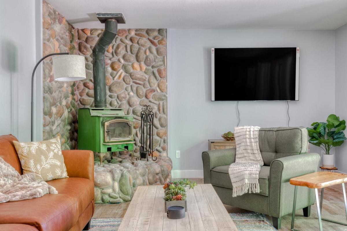 Bright and Cozy - Housity