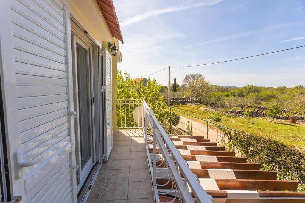 Peaceful house in nature nearby National Park Krka - Housity