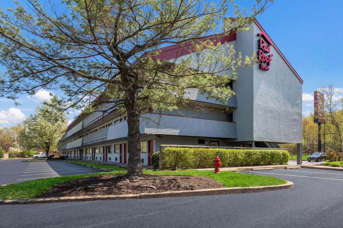 Red Roof Inn Wilkes-Barre Arena - Housity